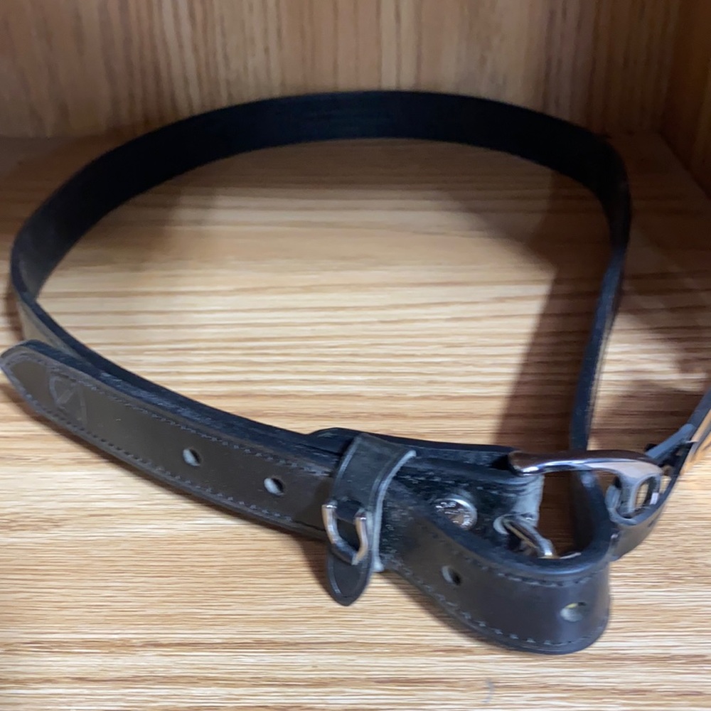 Noble outfitters belt